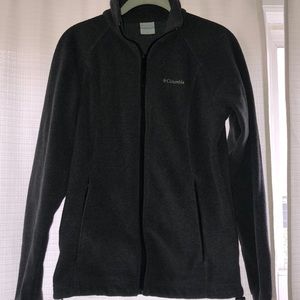 Women’s Columbia grey fleece zip up jacket